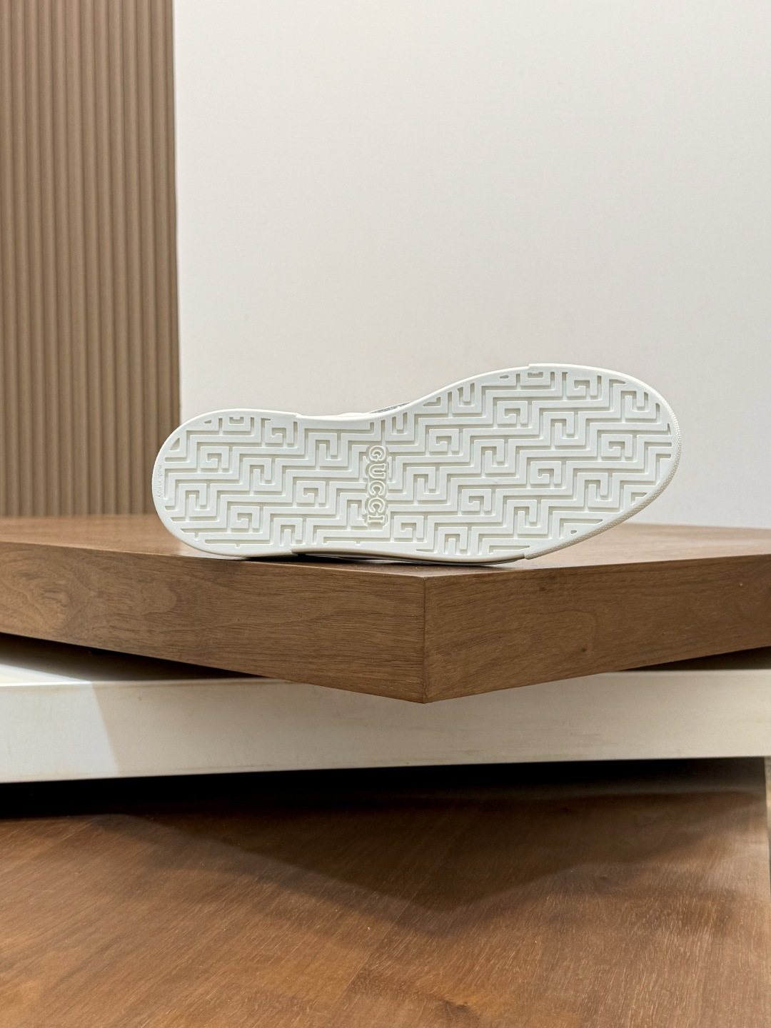 Gucci Blue Patterned Slip-On Sneakers — detail