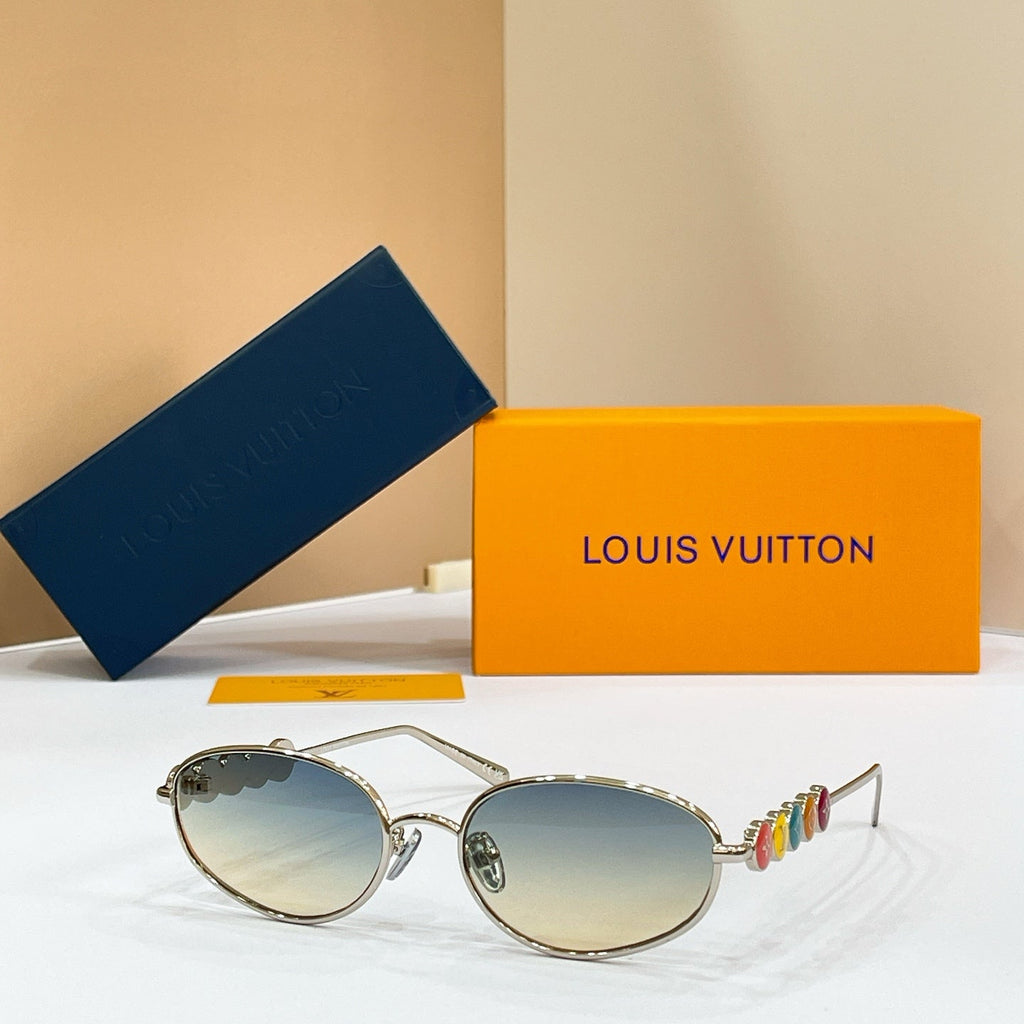 LOUIS VUITTON Sunglasses Z3179U